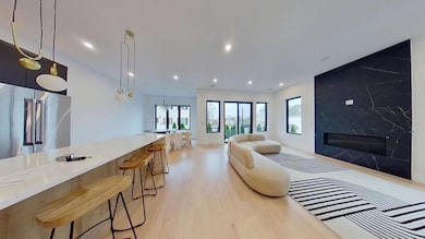 338 Nevada St unit 338, Newton, MA 02460 - photo 4