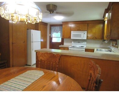 15 Folsom St, Cherry Valley, MA 01611 - photo 3