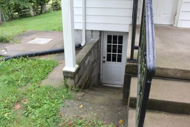 766 Catlett Rd, Harrodsburg, KY 40330 - photo 5