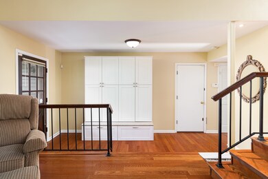 1581 N Columbia St, Naperville, IL 60563 - photo 6