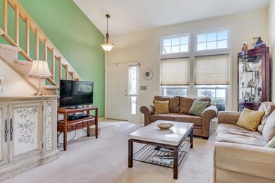 6 Hawk Ct Howell NJ 07731 USA-print-006-