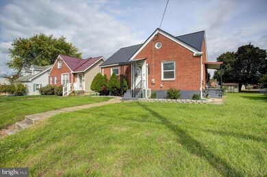 551 Wayne Ave, Chambersburg, PA 17201 - photo 5