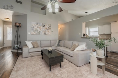 9 Bayberry Ct, Wichita Falls, TX 76310 - photo 5