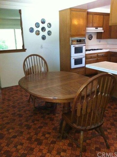 Kitchen with eating area