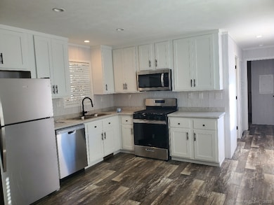 270 Boston Post Rd unit 22, Waterford, CT 06385 - photo 3