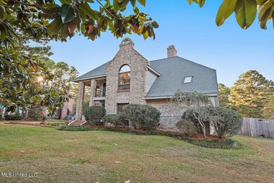 004-210 Stonington Dr