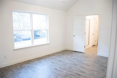 107 Clover Cir, Weatherford, TX 76086 - photo 4