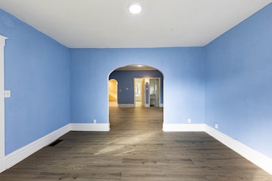 2318 Gideon Ave, Zion, IL 60099 - photo 6