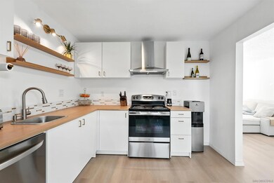 6929 Park Mesa Way unit 126, San Diego, CA 92111 - photo 2