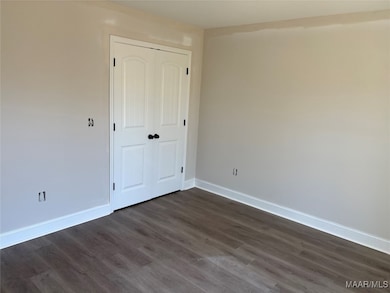 122 Carr St, Tallassee, AL 36078 - photo 7