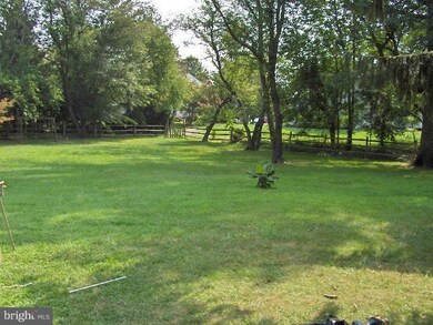 2901 Shamrock Terrace, Olney, MD 20832 - photo 2