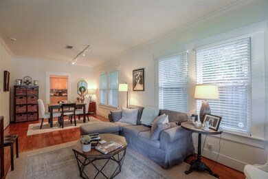 1519 Oxford St, Houston, TX 77008 - photo 6