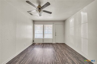1113 Jacqueline St, Killeen, TX 76541 - photo 4