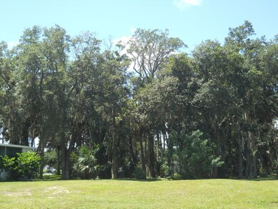 386 Holiday Park Blvd