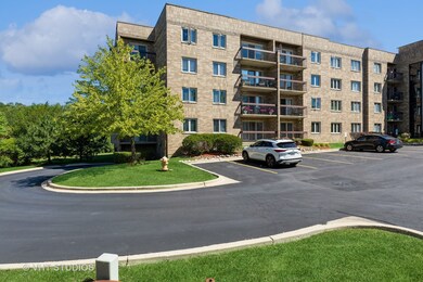 18600 Village West Dr unit 307, Hazel Crest, IL 60429 - photo 2