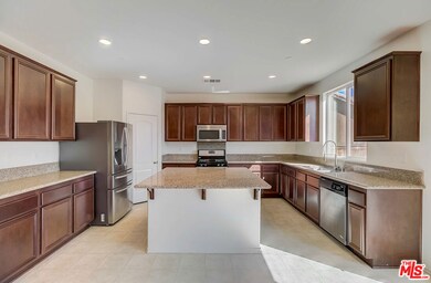 3424 Stetson Ave, Rosamond, CA 93560 - photo 4