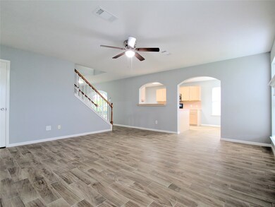 4805 E Columbary Dr, Rosenberg, TX 77471 - photo 5