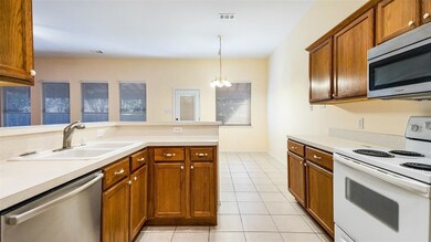 800 Dawnlight Dr, Denton, TX 76210 - photo 6