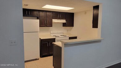 4317 Melissa Ct N, Jacksonville, FL 32210 - photo 4