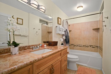 3880 Wyllie Rd unit 20A, Princeville, HI 96722 - photo 5