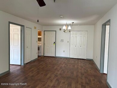 3 Village Cir unit 107, Stroudsburg, PA 18360 - photo 4