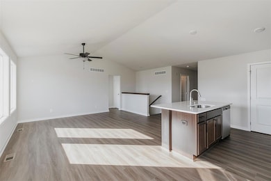 450 Commons Dr, Carlisle, IA 50047 - photo 7