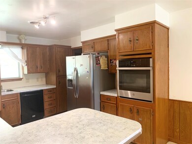 3057 Heritage Cir, Abilene, TX 79606 - photo 4