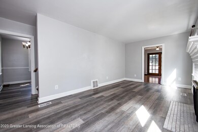 2305 Lyons Ave, Lansing, MI 48910 - photo 5