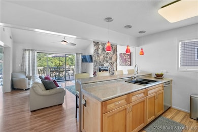 245 Indian Pointe unit 245, Osage Beach, MO 65065 - photo 5