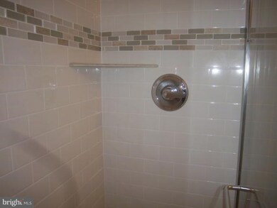 10 Englefield Square, Owings Mills, MD 21117 - photo 5