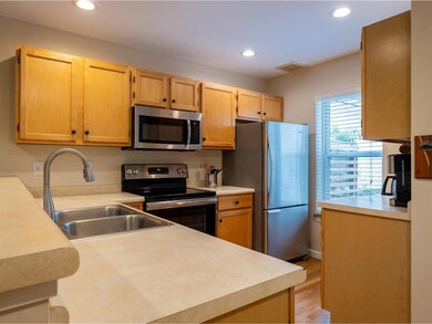 187 Juniper Dr, South Burlington, VT 05403 - photo 5