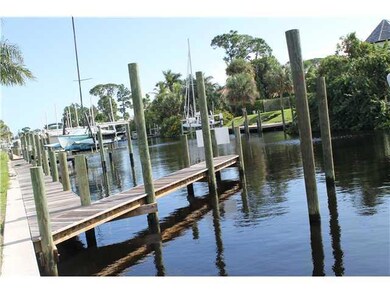 Waterfront/Dock/Pier.