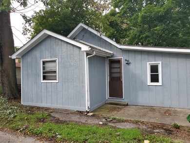 301 S Fulton Ave, Waukegan, IL 60085 - photo 2