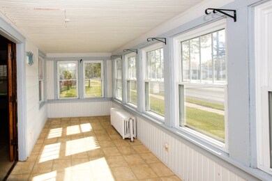 2519 main st-104