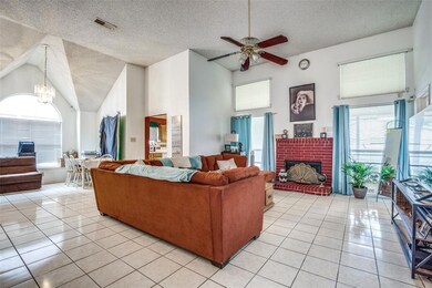 6105 Cypress Dr, Rowlett, TX 75089 - photo 3