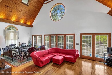 1611 Pine Tree Way Wall NJ-large-007-028