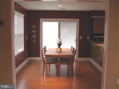 107 Lafayette Dr, Swedesboro, NJ 08085 - photo 5