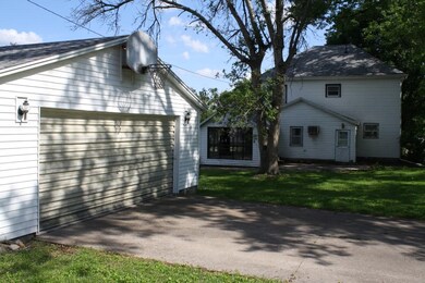 201 E. 5th St. Wilton, IA 52778