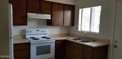 725 E Dana Ave unit 104, Mesa, AZ 85204 - photo 3