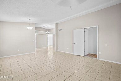 545 Achim Dr, El Paso, TX 79928 - photo 7