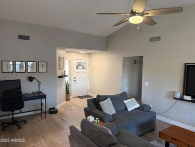 4007 E Kimberly Way, Phoenix, AZ 85050 - photo 5