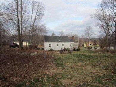 19 Pierce St, Bristol, CT 06010 - photo 3