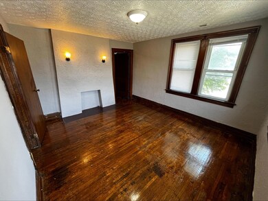 738 N Dawson Ave, Columbus, OH 43219 - photo 2