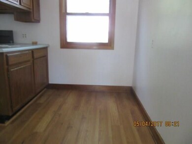 Kitchen Dining Area