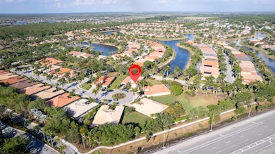 14190 Fall Creek Ct, Naples, FL 34114 - photo 3