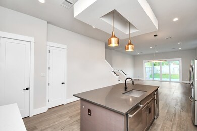 622 W 25th St, Houston, TX 77008 - photo 7