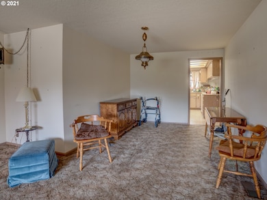 2881 Norkenzie Rd, Eugene, OR 97408 - photo 7