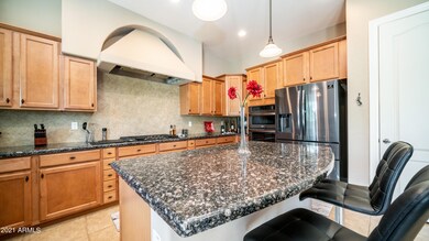 2085 East Crescent Place-13