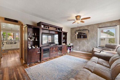 1020 Pomona Dr, Johnstown, PA 15905 - photo 5