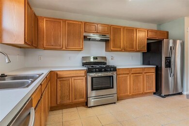 7909 Dyer St, Houston, TX 77088 - photo 2